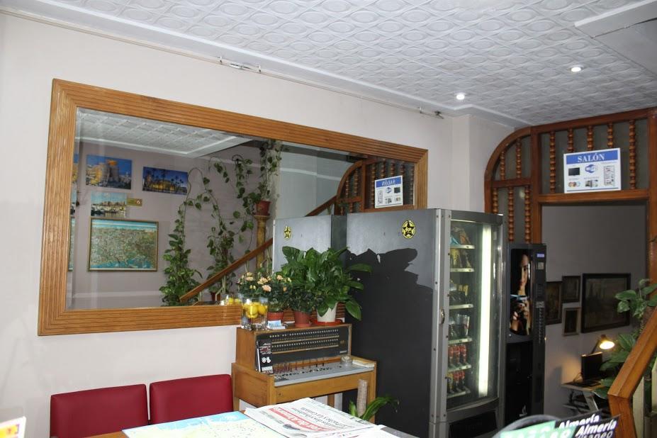 Pension Americano Almería Buitenkant foto